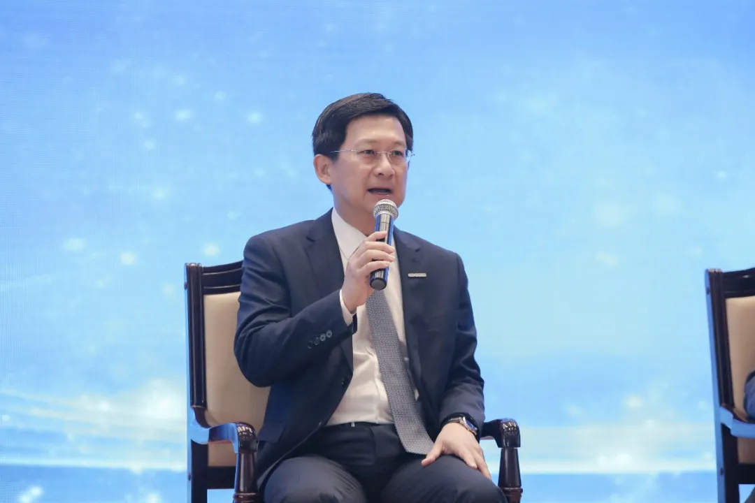 emc�ױ��ٷ���վ�μӵ�����й�ʯ�ͻ������ܹ����Ƽ��߷���̳